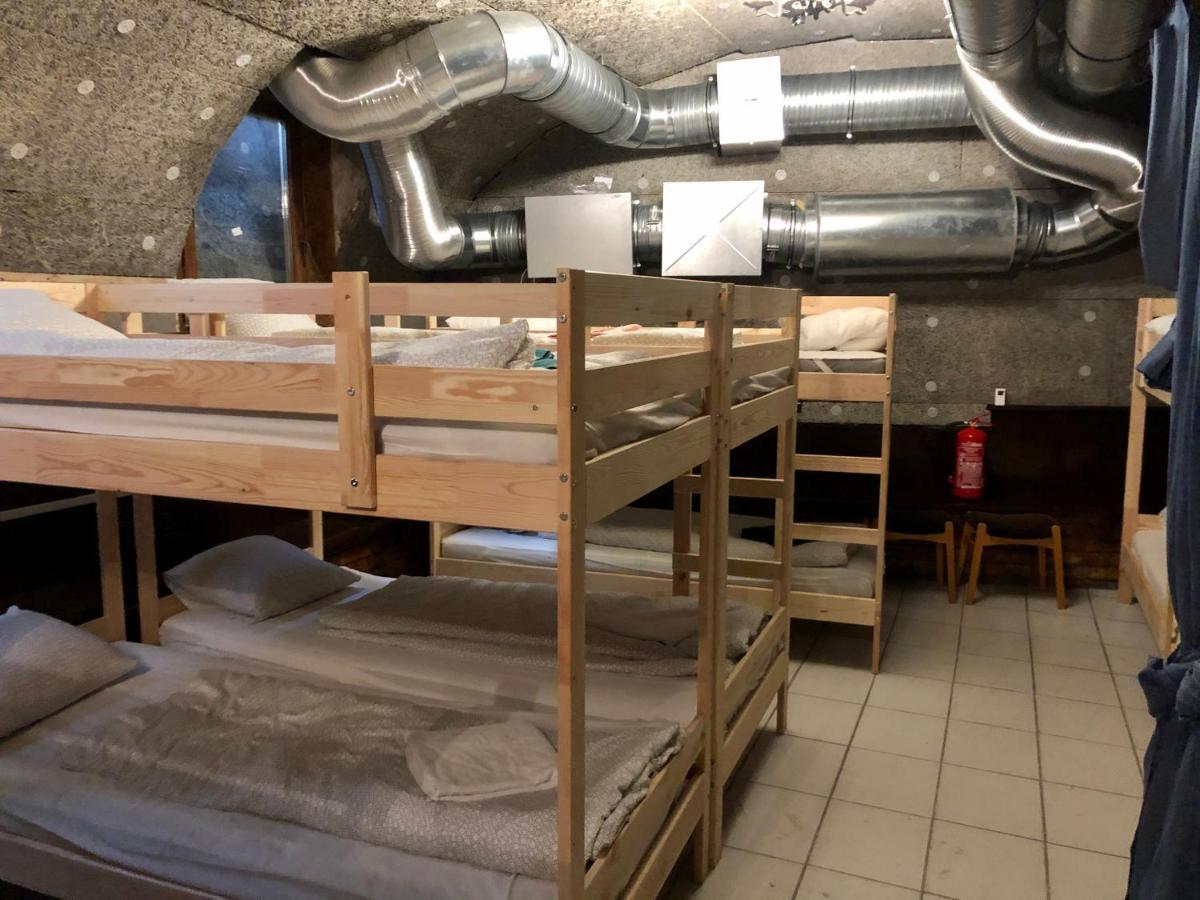 Whole Basement Former Pub 5 For Stag Do Budapest Extérieur photo