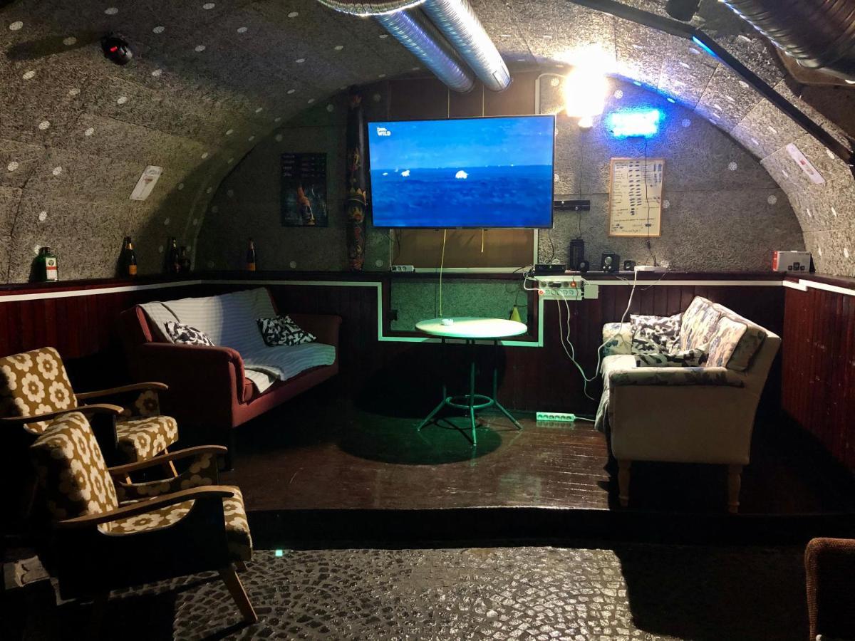 Whole Basement Former Pub 5 For Stag Do Budapest Extérieur photo